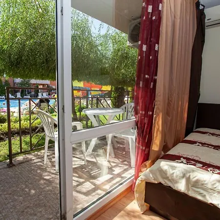 Апартамент Studio в апарт-отеле Holiday Fort Golf Club